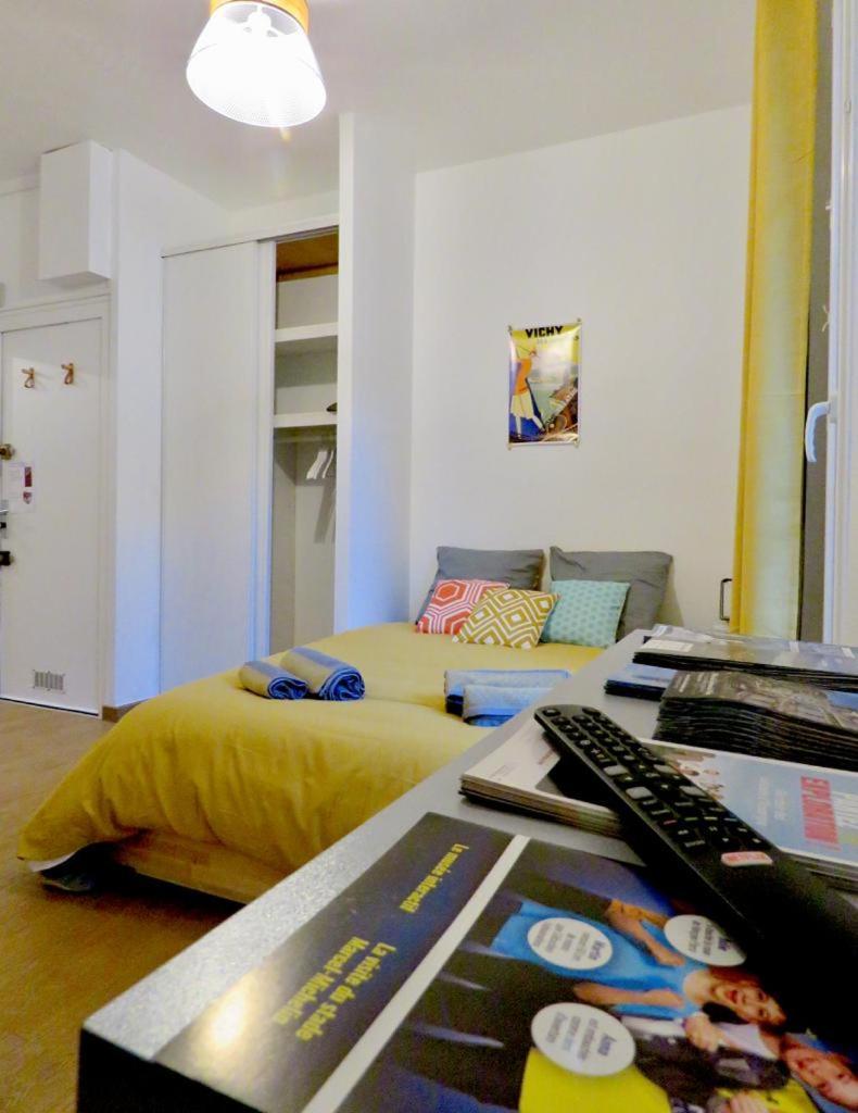 Le Skandi - 28 M² Renove Entre Gare & Centre-Ville Vichy Exterior foto