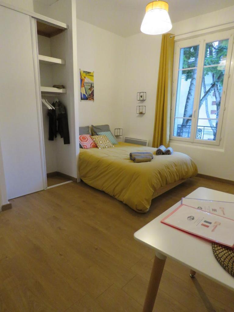 Le Skandi - 28 M² Renove Entre Gare & Centre-Ville Vichy Exterior foto